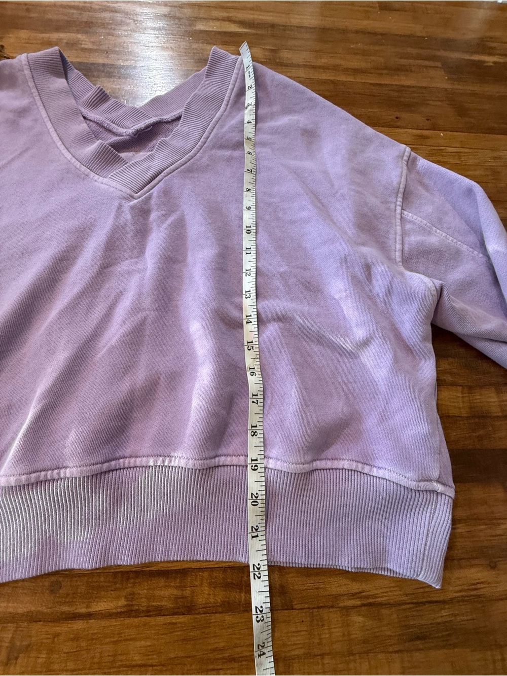 aerie Lilac Cropped V-Neck Sweatshirt Sz Small (g23) - Picture 4 of 5